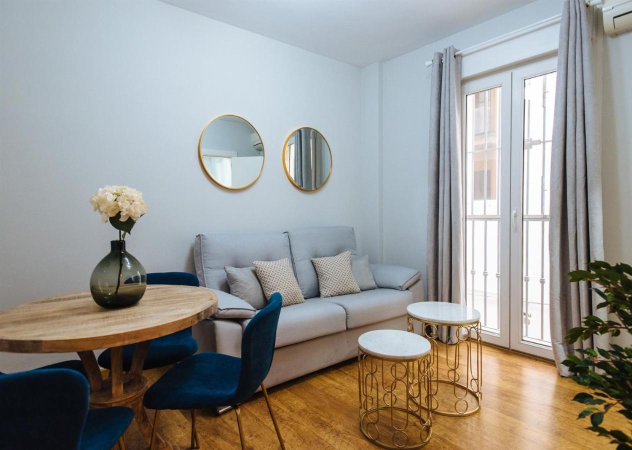 Feijoo Suite Apartment Севилья Экстерьер фото