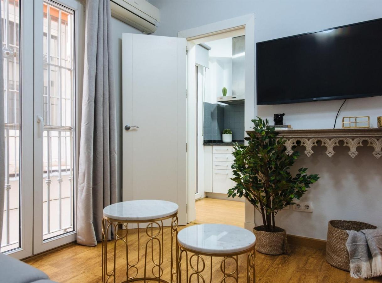 Feijoo Suite Apartment Севилья Экстерьер фото